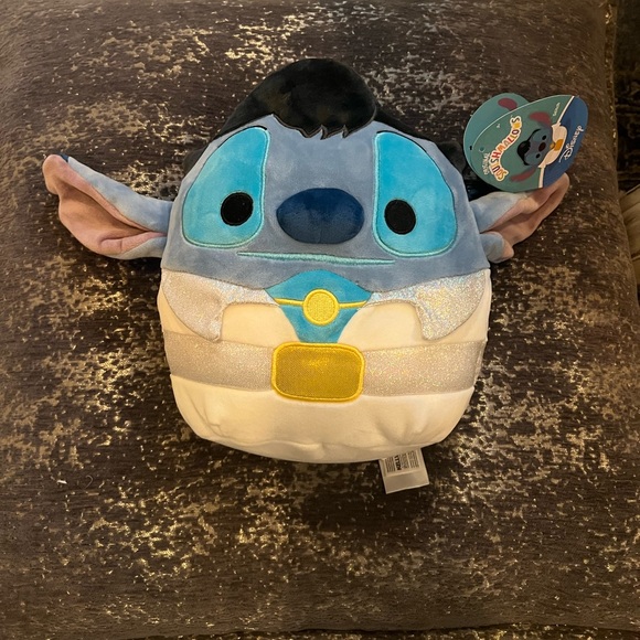Squishmallows Other - Squishmallows 8” “Lilo Elvis” from Disneys Lilo & Stitch